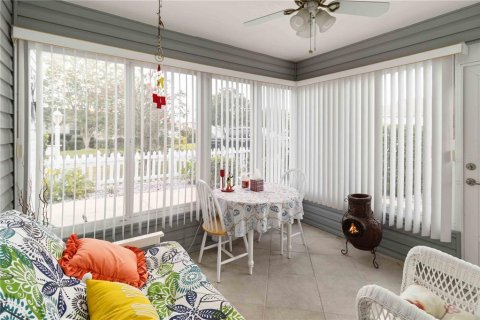 House in The Villages, Florida 2 bedrooms, 104.14 sq.m. № 1880671 - photo 20