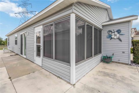 House in The Villages, Florida 2 bedrooms, 104.14 sq.m. № 1880671 - photo 22