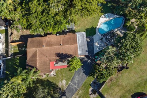 Casa en venta en Homestead, Florida, 4 dormitorios, 157 m2 № 1970377 - foto 2