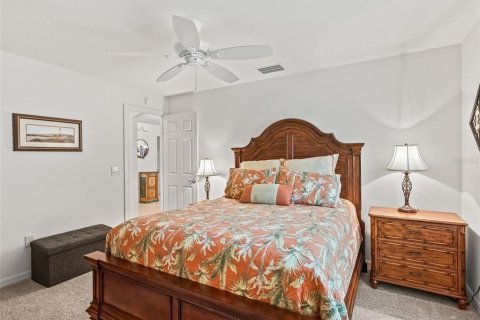 House in The Villages, Florida 3 bedrooms, 157.47 sq.m. № 2217221 - photo 29