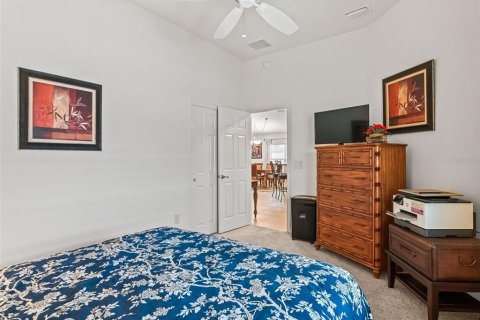 House in The Villages, Florida 3 bedrooms, 157.47 sq.m. № 2217221 - photo 27