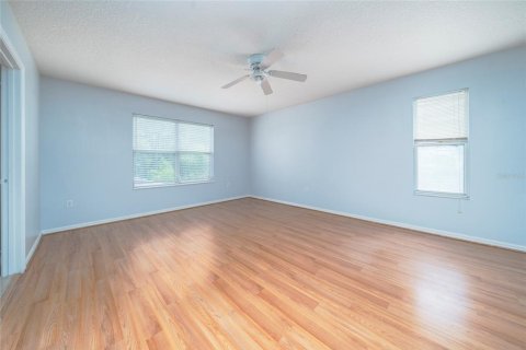 House in Orlando, Florida 4 bedrooms, 193.05 sq.m. № 1816778 - photo 14