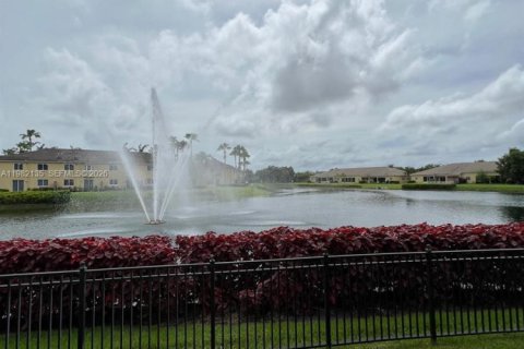 Купить кондоминиум в Хомстед, Флорида 3 спальни, 98.66м2, № 2047795 - фото 23