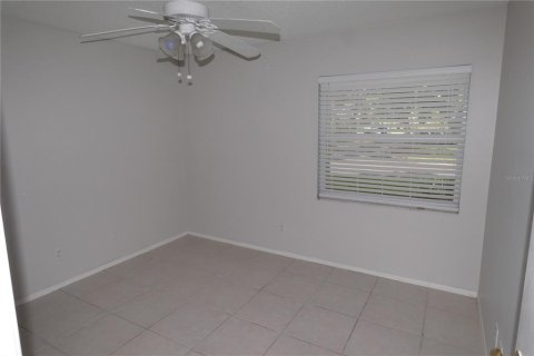 Casa en alquiler en Saint Petersburg, Florida, 3 dormitorios, 147.44 m2 № 2094049 - foto 19