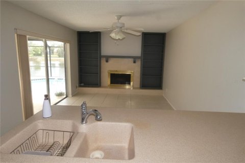 Casa en alquiler en Saint Petersburg, Florida, 3 dormitorios, 147.44 m2 № 2094049 - foto 10