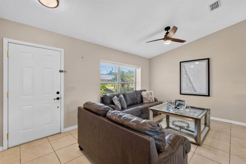 Villa ou maison à vendre à Palm Coast, Floride: 3 chambres, 152.73 m2 № 2296256 - photo 5