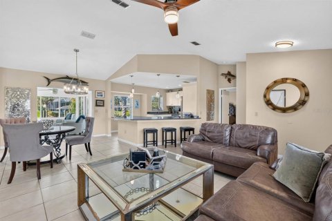 Villa ou maison à vendre à Palm Coast, Floride: 3 chambres, 152.73 m2 № 2296256 - photo 7