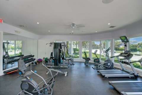 Condo in Jupiter, Florida, 2 bedrooms  № 1099005 - photo 1