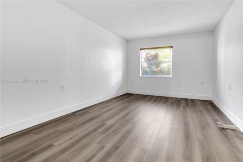 Снять в аренду кондоминиум в Майами, Флорида 1 спальня, 68.38м2, № 2005487 - фото 5