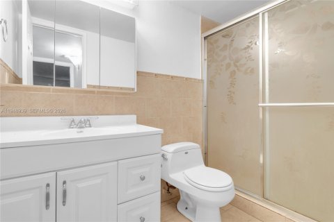 Снять в аренду кондоминиум в Майами, Флорида 1 спальня, 68.38м2, № 2005487 - фото 7