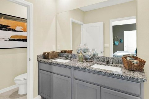 House in Haines City, Florida 4 bedrooms, 154.68 sq.m. № 1849699 - photo 18