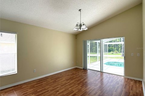 House in Davenport, Florida 4 bedrooms, 154.31 sq.m. № 2167755 - photo 10