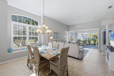 Casa en venta en University Park, Florida, 2 dormitorios, 136.85 m2 № 2152289 - foto 5