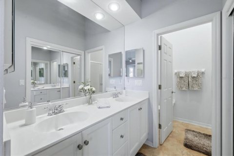 Casa en venta en University Park, Florida, 2 dormitorios, 136.85 m2 № 2152289 - foto 16