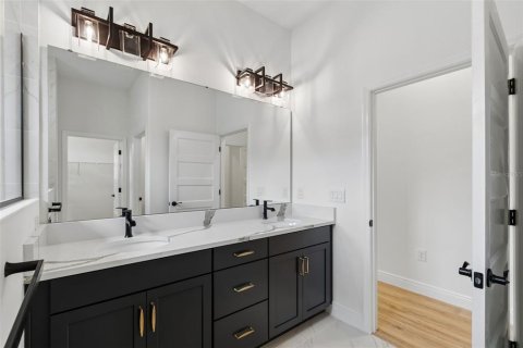 Villa ou maison à vendre à Weeki Wachee, Floride: 4 chambres, 242.66 m2 № 2202734 - photo 30
