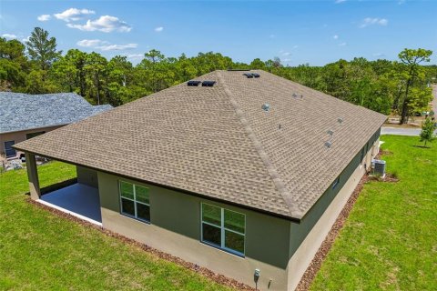 Villa ou maison à vendre à Weeki Wachee, Floride: 4 chambres, 242.66 m2 № 2202734 - photo 7
