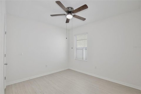 House in Kissimmee, Florida 4 bedrooms, 171.5 sq.m. № 1795008 - photo 17
