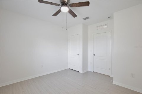 House in Kissimmee, Florida 4 bedrooms, 171.5 sq.m. № 1795008 - photo 20