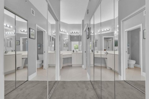 Купить кондоминиум в Тамарак, Флорида 3 комнаты, 114.18м2, № 2083298 - фото 22