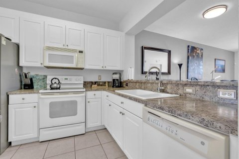 Купить кондоминиум в Тамарак, Флорида 3 комнаты, 114.18м2, № 2083298 - фото 9