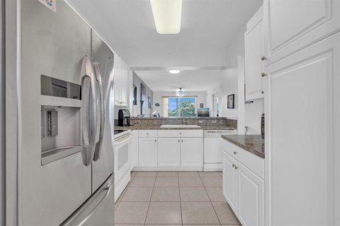 Купить кондоминиум в Тамарак, Флорида 3 комнаты, 114.18м2, № 2083298 - фото 4