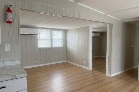 Apartamento en alquiler en Bradenton, Florida, 3 dormitorios, 75.25 m2 № 2287504 - foto 18