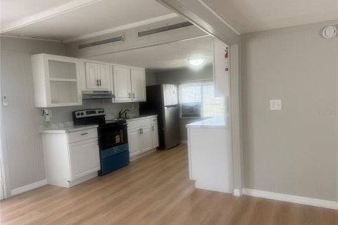 Apartamento en alquiler en Bradenton, Florida, 3 dormitorios, 75.25 m2 № 2287504 - foto 5