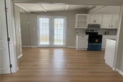 Apartamento en alquiler en Bradenton, Florida, 3 dormitorios, 75.25 m2 № 2287504 - foto 11