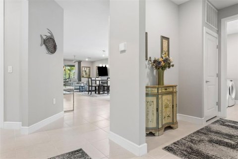 Villa ou maison à vendre à Zephyrhills, Floride: 4 chambres, 209.4 m2 № 2093203 - photo 14