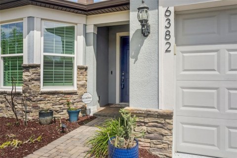 Villa ou maison à vendre à Zephyrhills, Floride: 4 chambres, 209.4 m2 № 2093203 - photo 3