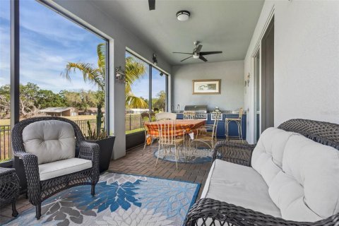 Villa ou maison à vendre à Zephyrhills, Floride: 4 chambres, 209.4 m2 № 2093203 - photo 27
