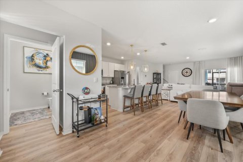 Touwnhouse à vendre à Winter Garden, Floride: 3 chambres, 153.66 m2 № 2102038 - photo 6