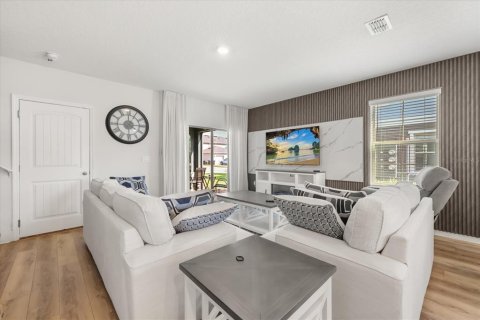Touwnhouse à vendre à Winter Garden, Floride: 3 chambres, 153.66 m2 № 2102038 - photo 2