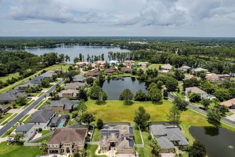 House in Land O' Lakes, Florida 4 bedrooms, 293.2 sq.m. № 1822458 - photo 5