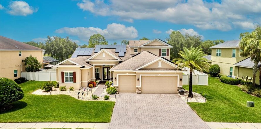 Casa en Land O' Lakes, Florida 4 dormitorios, 293.2 m2 № 1822458