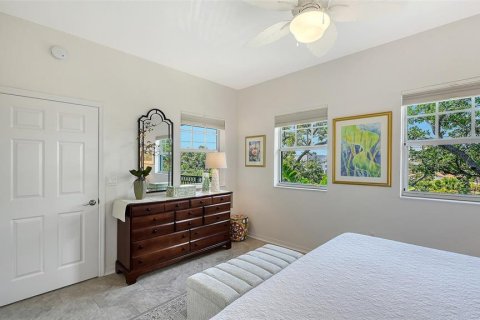 Condo in Sarasota, Florida, 1 bedroom  № 2100846 - photo 30
