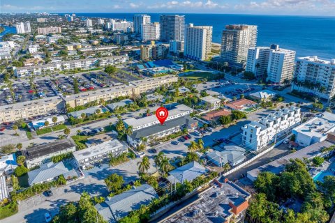 Commercial property in Pompano Beach, Florida № 1692338 - photo 5