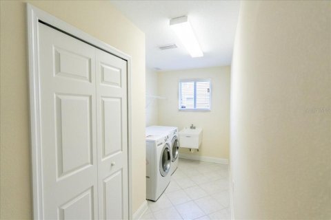 Villa ou maison à vendre à Lutz, Floride: 5 chambres, 366.31 m2 № 1666182 - photo 23