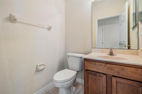Townhouse in Wesley Chapel, Florida 3 bedrooms, 158.49 sq.m. № 1847509 - photo 12