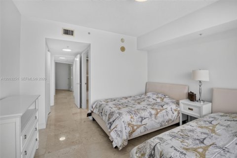 Copropriété à vendre à Sunny Isles Beach, Floride: 2 chambres, 159.33 m2 № 2278156 - photo 25