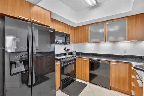 Copropriété à vendre à Sunny Isles Beach, Floride: 2 chambres, 159.33 m2 № 2278156 - photo 12