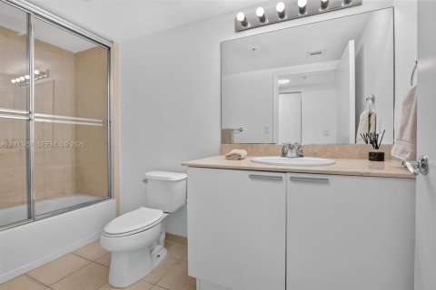 Copropriété à vendre à Sunny Isles Beach, Floride: 2 chambres, 159.33 m2 № 2278156 - photo 27