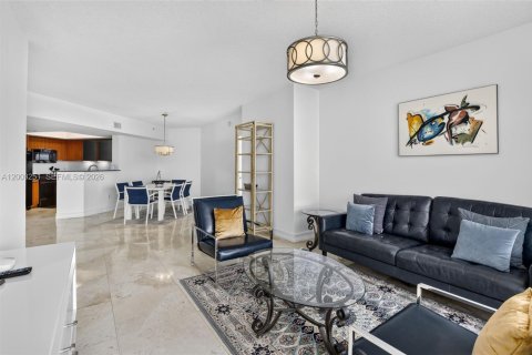 Copropriété à vendre à Sunny Isles Beach, Floride: 2 chambres, 159.33 m2 № 2278156 - photo 4