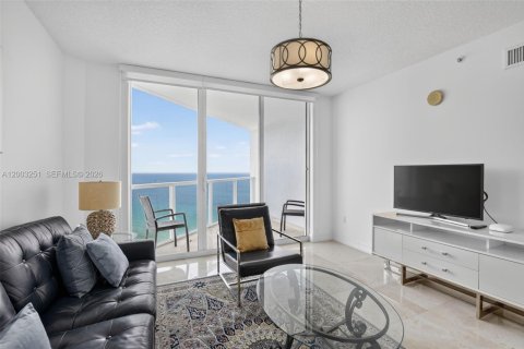 Copropriété à vendre à Sunny Isles Beach, Floride: 2 chambres, 159.33 m2 № 2278156 - photo 3
