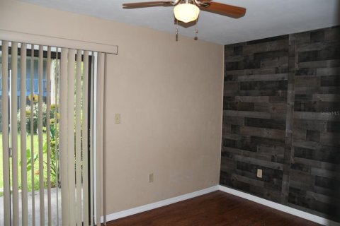 Copropriété à louer à Gainesville, Floride: 2 chambres, 81.38 m2 № 1873489 - photo 4