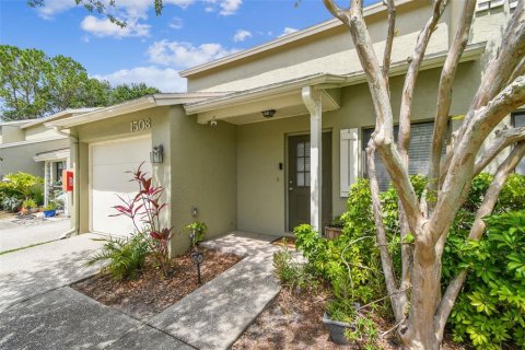 Townhouse in Largo, Florida 2 bedrooms, 95.5 sq.m. № 1795052 - photo 4