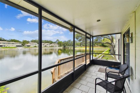 Townhouse in Largo, Florida 2 bedrooms, 95.5 sq.m. № 1795052 - photo 23