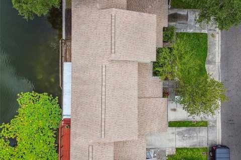 Townhouse in Largo, Florida 2 bedrooms, 95.5 sq.m. № 1795052 - photo 6
