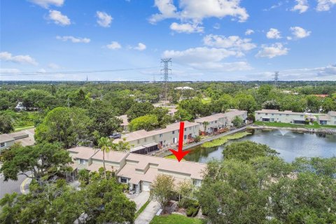 Townhouse in Largo, Florida 2 bedrooms, 95.5 sq.m. № 1795052 - photo 7