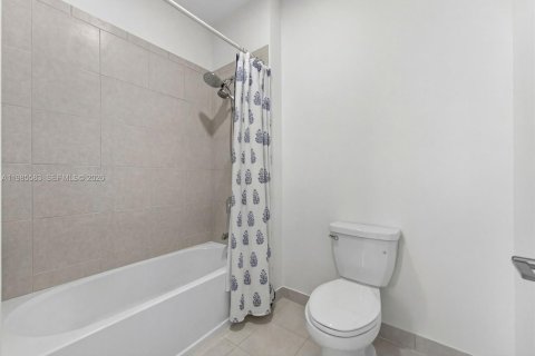 Купить виллу или дом в Майами, Флорида 4 спальни, 291.62м2, № 2050584 - фото 23